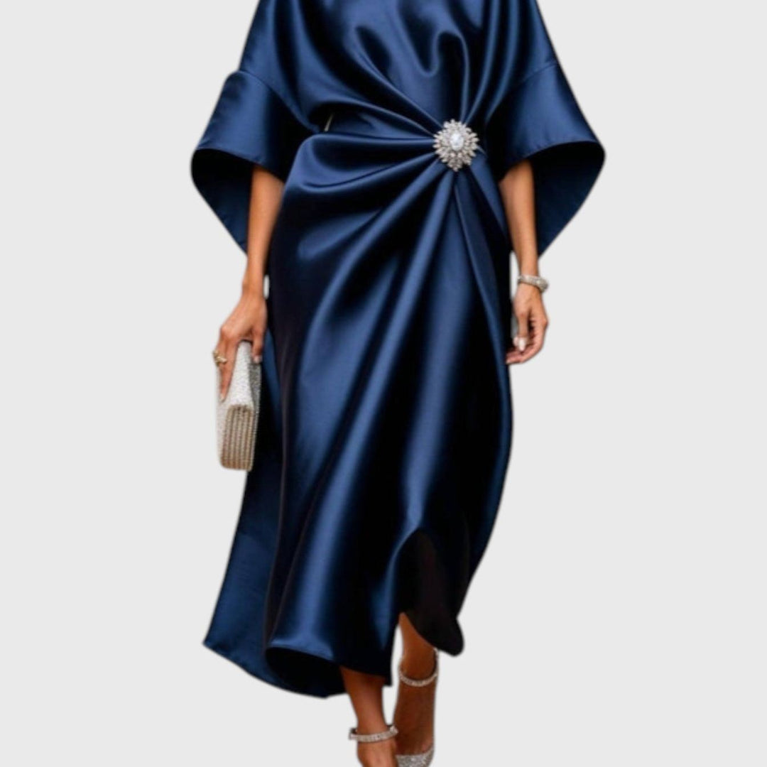 שמלת סאטן מנצנצת של שירה