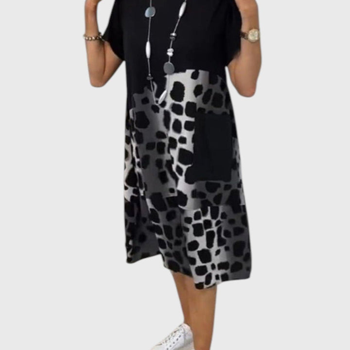 שמלת מידי קלאסית אלגנטית של יערה