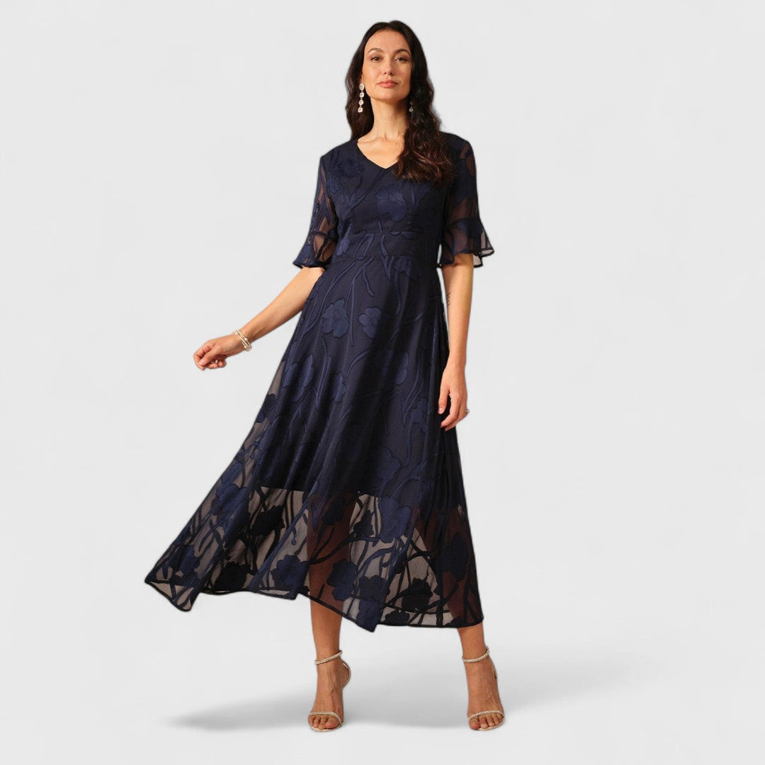 שמלת מקסי תחרה עם קפלים ונצנצים