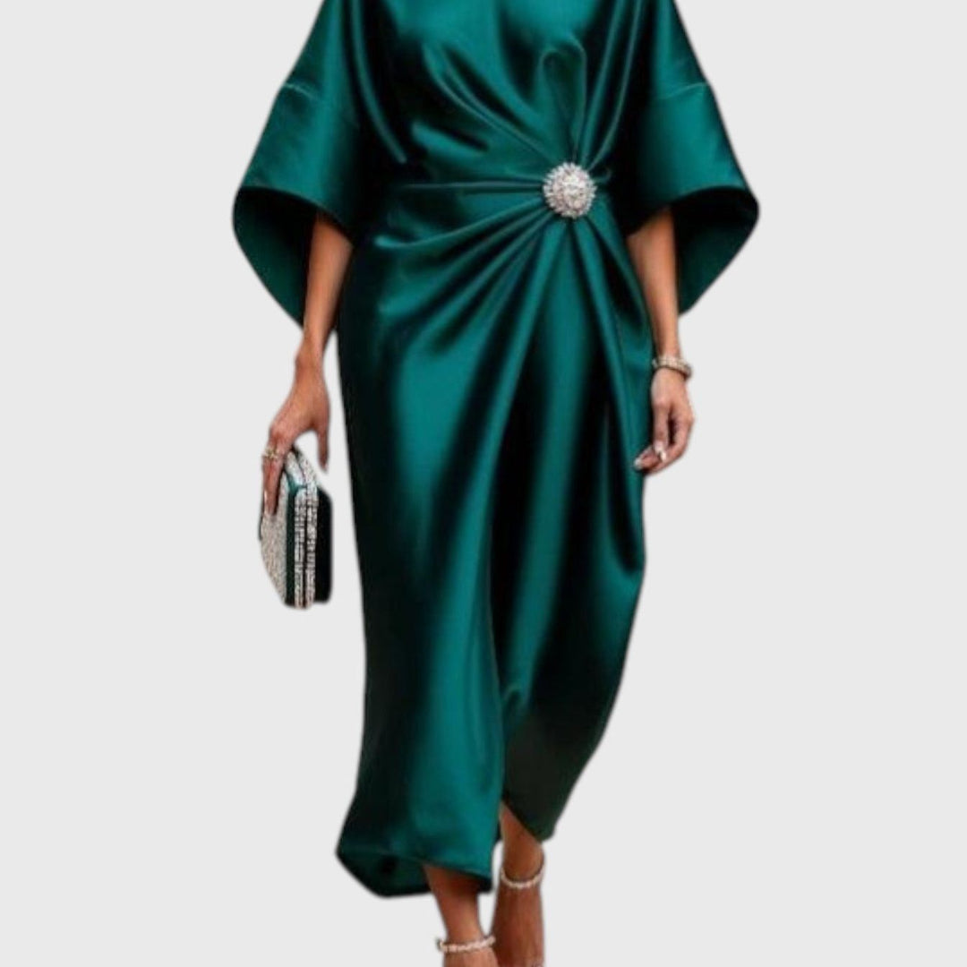 שמלת סאטן מנצנצת של שירה