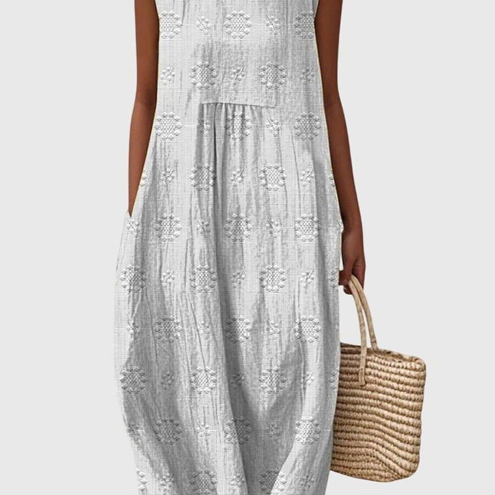 שמלה ללא שרוולים של אדי