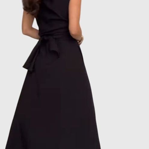 שמלת מידי קלאסית של תמר