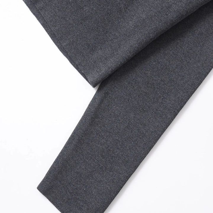 סוודר אופנתי של דנה