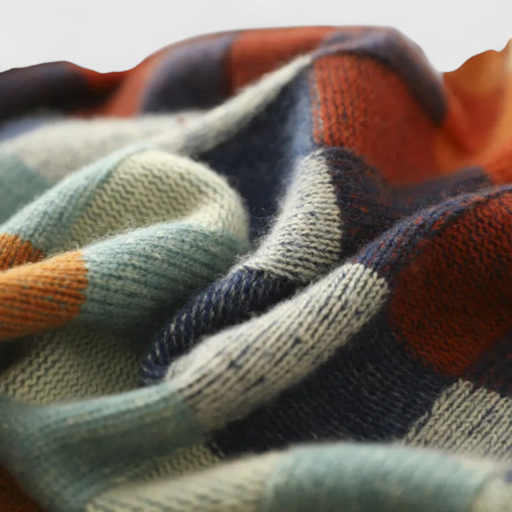 סוודר גולף אלגנטי של עדן