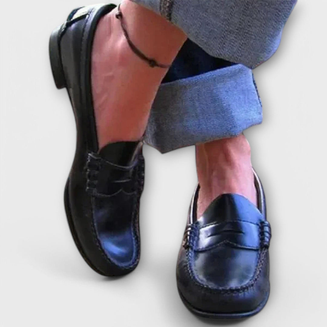 אילין | נעלי לופר קלאסיות לנשים