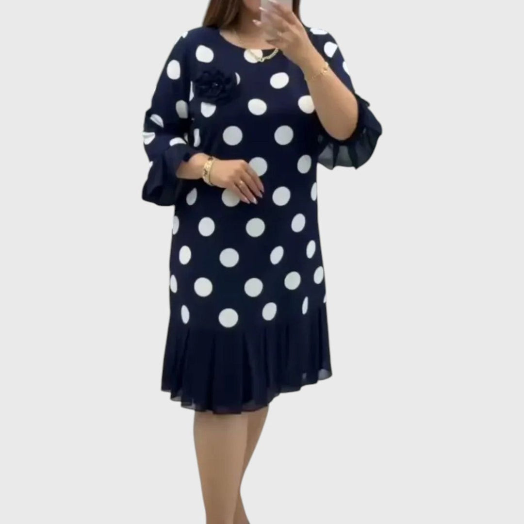 שמלת מידי של אוזרה