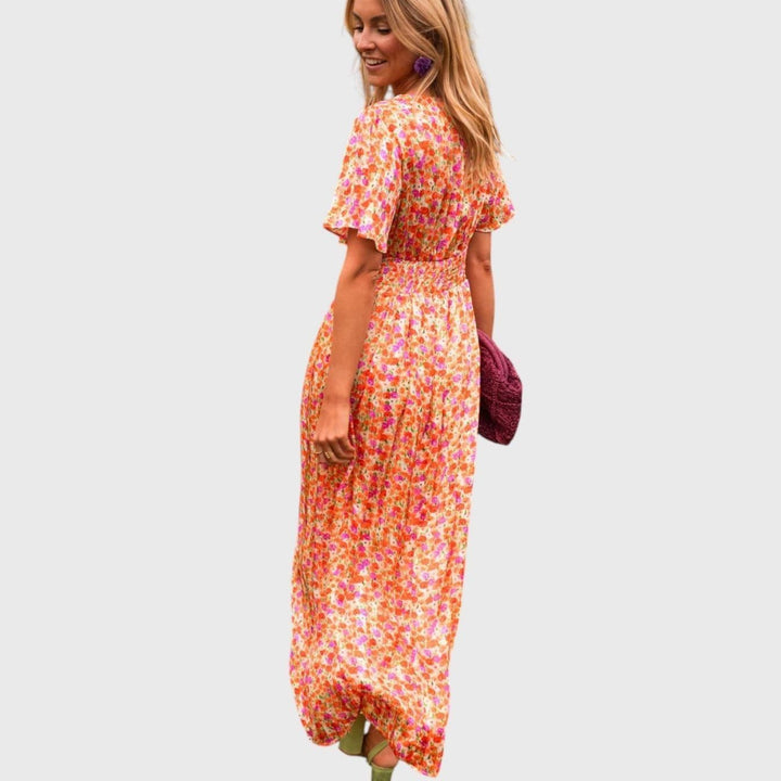 שמלת פרחונית של אמלי